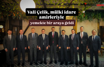 Vali Çelik, mülki idare amirleriyle yemekte bir...