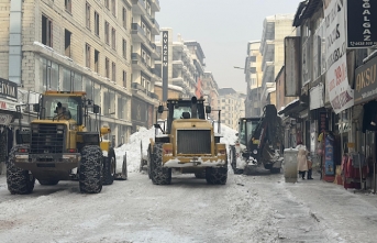 Yüksekova Belediyesi’nin Karla Mücadele Çalışmaları...