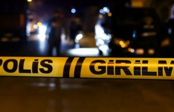 Emekli polis eşini ve MHP İlçe Başkanını öldürdü