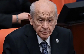 Kabine değişikliğinin ardından Bahçeli'den...