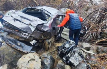 Hakkari'de Feci Kaza: sağlık çalışanı hayatını...