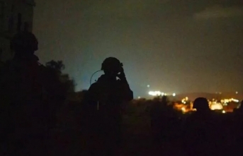 İsrail ordusu, Lübnan'ın güneyine kara operasyonları...