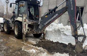 Yüksekova Belediyesi Sel Baskınları İçin Sahada