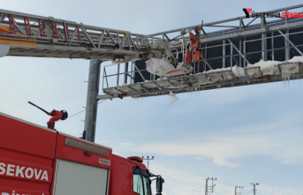 Yüksekova’da Kar ve Buz Mesaisi