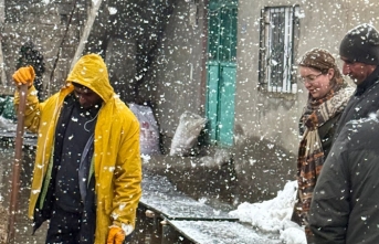 Yüksekova’da Su Taşkınlarına Karşı Ekipler Sahada