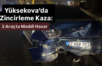 Yüksekova’da Zincirleme Kaza: 3 Araçta Maddi Hasar