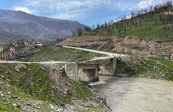 Van’da köprü çöktü: 40 haneli mahalle 10 gündür mahsur