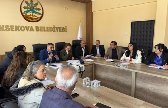 Yüksekova Belediyesi ulaşım zammına onay vermedi