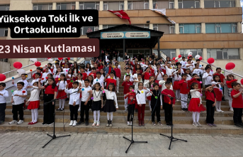Yüksekova Toki İlk ve Ortaokulunda 23 Nisan Kutlaması