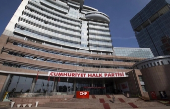 CHP Genel Merkezi’nde çalışan 24 kişi işten...