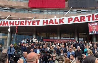 CHP Genel Merkezi’nde gerginlik: ‘Bugün her iki taraftan iki kişinin görüşmesi planlanıyordu’