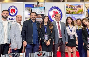 Hakkari Üniversitesi DAKAF’26’da Gençlerle Kariyer Köprüsü Kuruyor