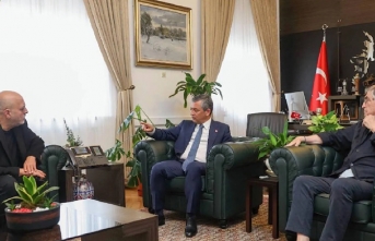 Özgür Özel: ‘Partiden ayrılmayacağız, baskın...