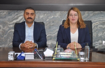 Yüksekova Belediye Eş Başkanları‘ndan Kurban...