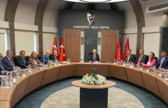 CHP’de sular durulmuyor: 9 milletvekilinin üyeliği...