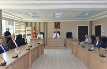 Şemdinli'deki Köy Muhtarlarıyla İstişare...
