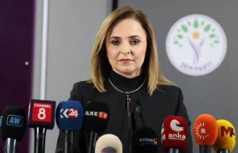 DEM Parti gazetecilerle buluştu: ‘Meclis tatile girmeden yasa çıkmalı’