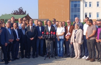 Özgür Özel’den gergin geçen İBB davası sonrası açıklama: ‘Savunma hakkı kısıtlanamaz’