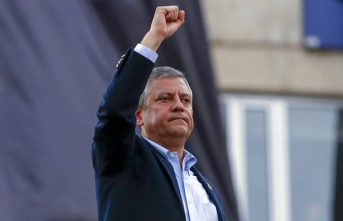 YENİ Parti Kurucular Kurulu toplantısında Özgür...