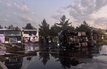 Cizre’den Ankara’ya giden otobüs kaza yaptı: 35 yaralı