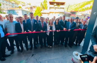 Şemdinli’de Yeni Parti ilçe başkanlığı törenle...