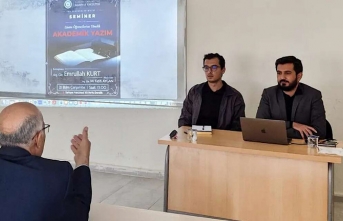 Hakkari Üniversitesi’nde Akademik yazım semineri düzenlendi