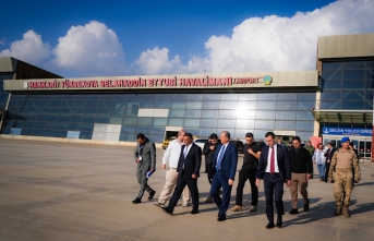 Vali Taşyapan, Yüksekova Havalimanı’ndaki Çalışmaları...