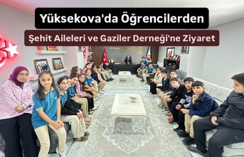 Yüksekova'da Öğrencilerden Şehit Aileleri ve Gaziler Derneği'ne Ziyaret
