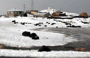 ÇALDIRANA KAR ERKEN GELDİ!