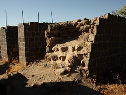 SİVEREK KALESİ KİMİN UMURUNDA!