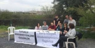Akademisyenler için 'Özgürlük Nöbeti'