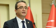CHP'li Tezcan: Genel Başkan kurultay toplamayacağını...