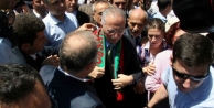 Cumhurbaşkanı adayı İhsanoğlu Amed'de
