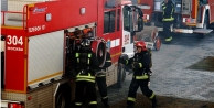 Depo yangınında 8 itfaiyeci hayatını kaybetti