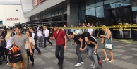 Esenyurt'taki AVM'de bomba ihbarı