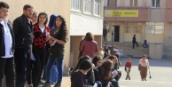Hakkari'de 2 Bin Kişi LYS Sınavına Girdi