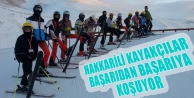 Hakkarili Kayakçılar Başarıdan Başarıya Koşuyor