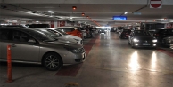 İstanbul'da dolu alarmı; havalimanları ve AVM'lerde...