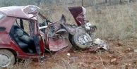 Kamyon şoförü çarpıp kaçtı: 3 ölü