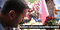 Katliam noktasına karanfiller bırakıldı