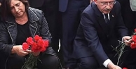 Kılıçdaroğlu ve eşi katliamın yapıldığı...