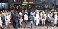 Madenciler ocaktan çıkmama eylemi başlattı