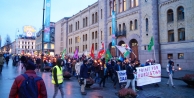 Oslo’da meşaleli yürüyüş