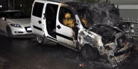 Pendik'te 3 araç ateşe verildi