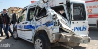 Polis aracı kaza yaptı: 3 'ü polis 4 yaralı