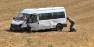 Polisin Kovaladığı Şüpheli Araç Yolcu Minibüsüne...