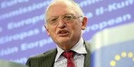 Verheugen: AB Türkiye'yi kandırdı