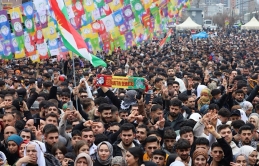 Birçok kentte Newroz kutlaması: ‘Demokratik toplumu birlikte inşa edeceğiz’
