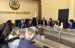 Yüksekova Belediyesi  ulaşım zammına onay vermedi