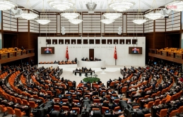 Meclis kapandı: İktidar ve muhalefet birbirini suçladı